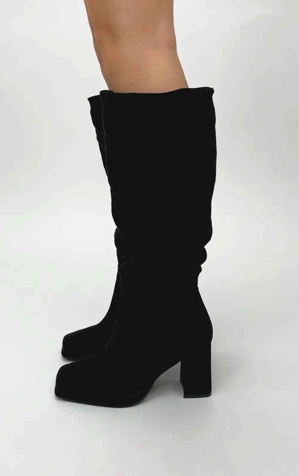 Calista Knee Boots mit Blockabsatz
