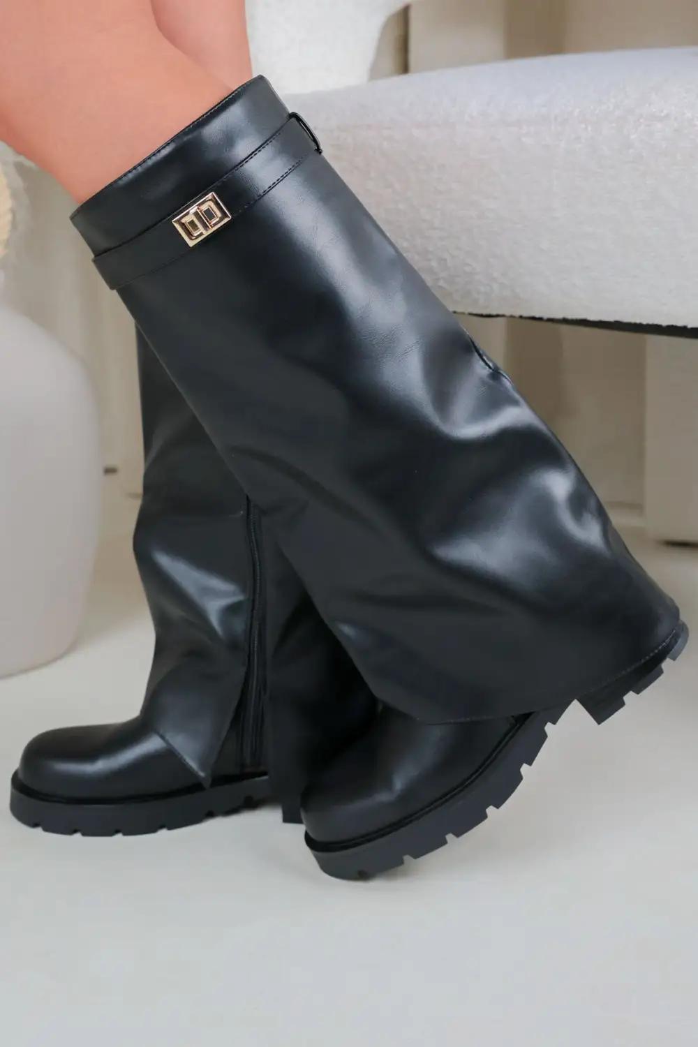 Fiora Chunky Boots