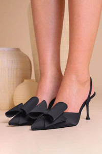 Kaia Schleifen Heels