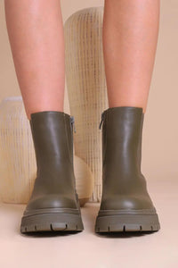 Lionara Chelsea Boots