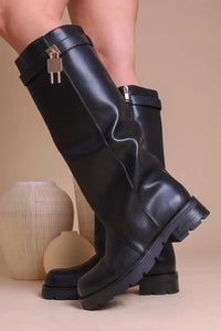 Narelle Chunky Boots mit Schloss detail